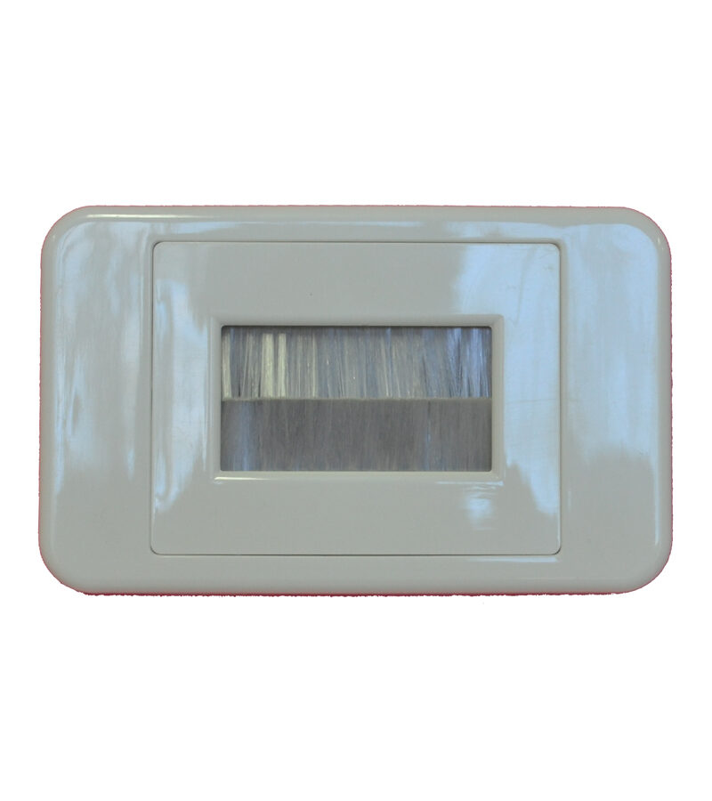 AMDEX Media Style – Bullnose / Flush Entry Wall Plate with brush 2 in 1 – White