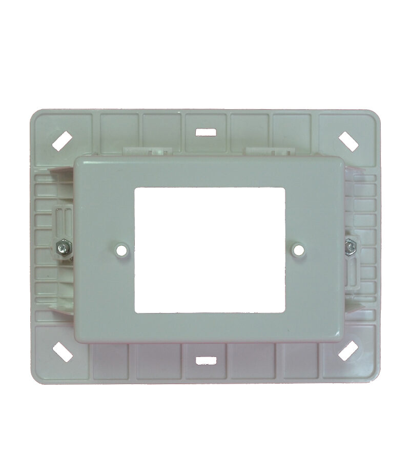 AMDEX Recessed Wall / Media Box - Fits 1 Standard Wall Plate + 2 Additional Inserts, White